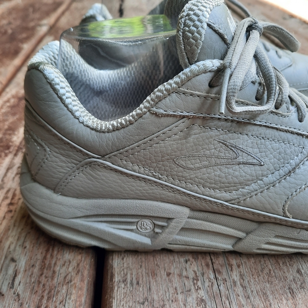 Brooks Addiction Walking Shoes Bone Leather Orthopedic Comfort Shoes Size 9 Wide - Picture 4 of 15